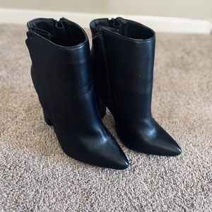 Ankle boots (booties)
